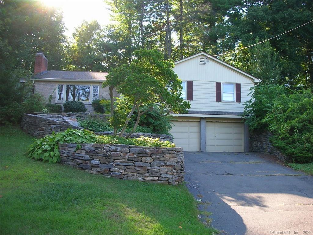 67 Selden Hill Drive West Hartford CT 06107