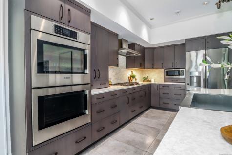 13 Kellogg Street Brookfield CT 06804