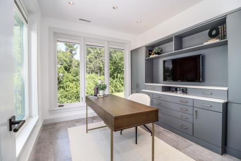 13 Kellogg Street Brookfield CT 06804