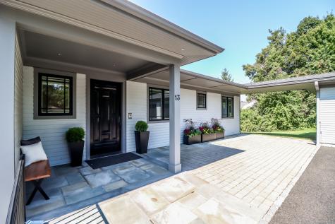 13 Kellogg Street Brookfield CT 06804