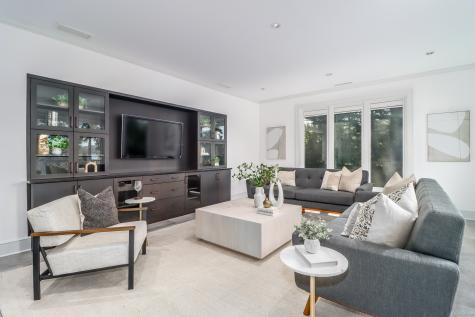 13 Kellogg Street Brookfield CT 06804