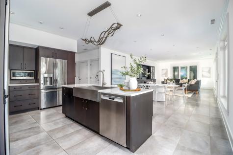 13 Kellogg Street Brookfield CT 06804