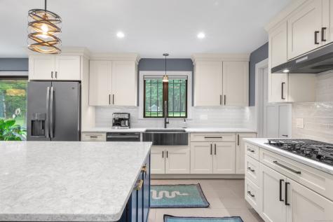 34 Johnny Cake Hill Road Old Lyme CT 06371