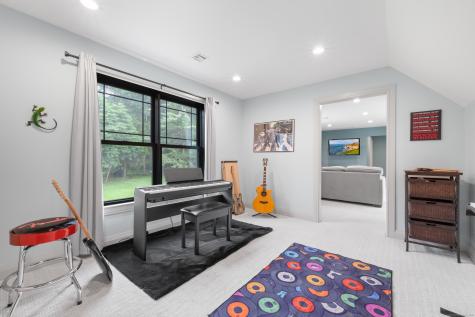 34 Johnny Cake Hill Road Old Lyme CT 06371