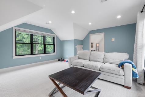 34 Johnny Cake Hill Road Old Lyme CT 06371