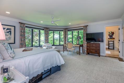 8 Heritage Island Road New Fairfield CT 06812