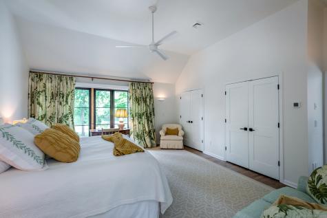 8 Heritage Island Road New Fairfield CT 06812
