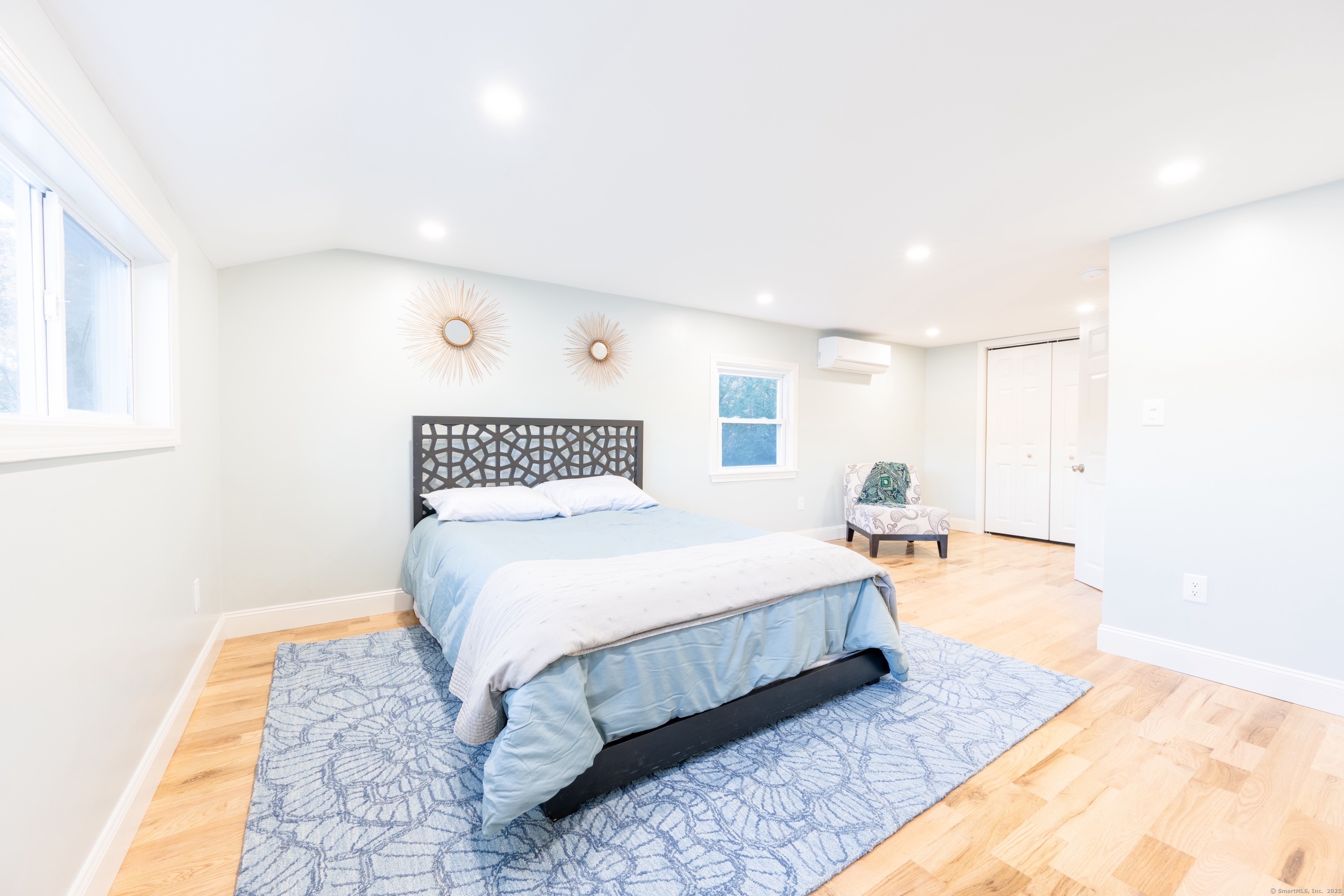 12 Armitage Court Ashford CT 06278