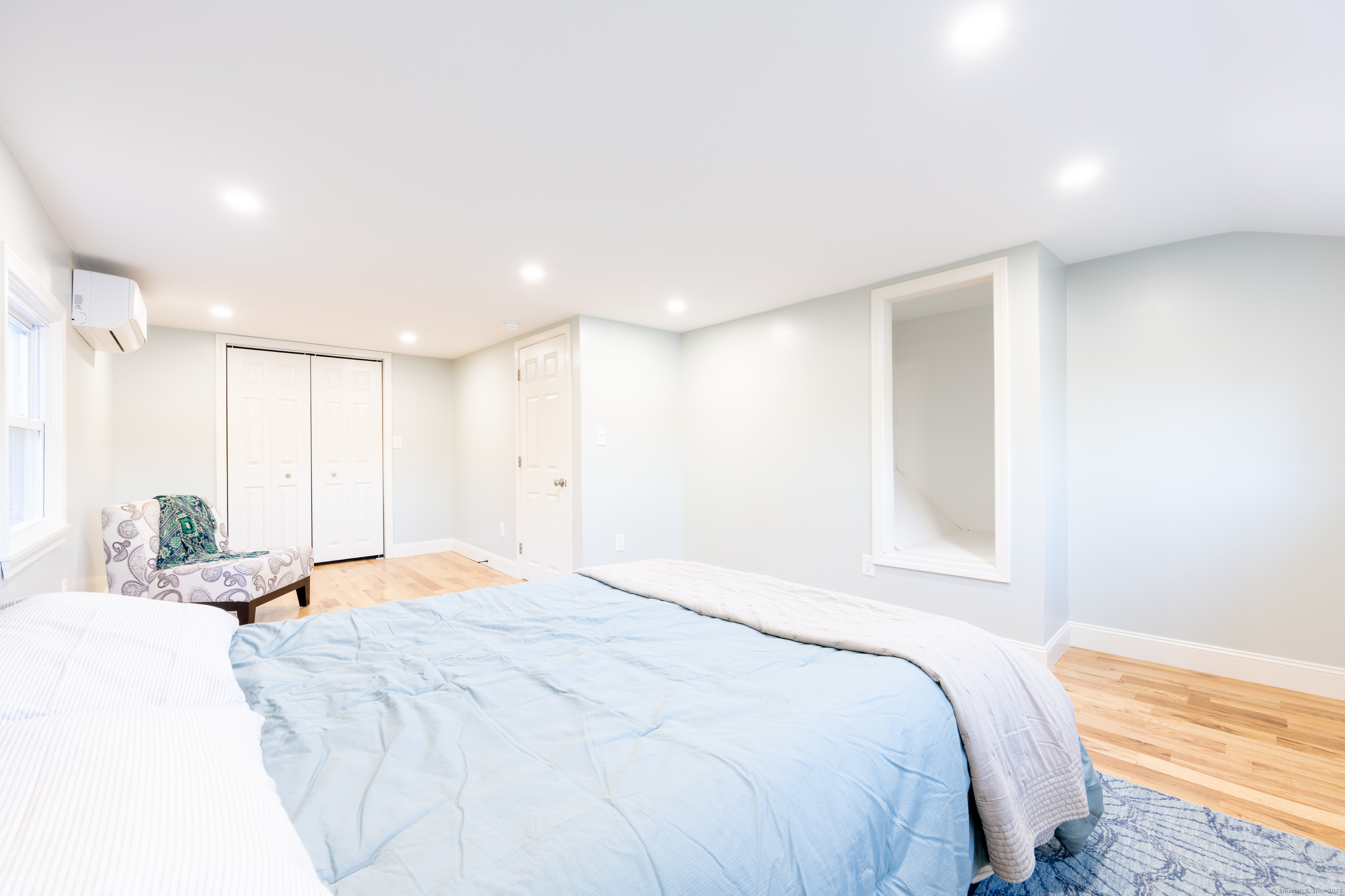 12 Armitage Court Ashford CT 06278