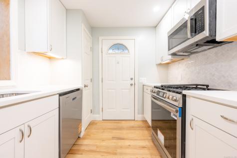 12 Armitage Court Ashford CT 06278