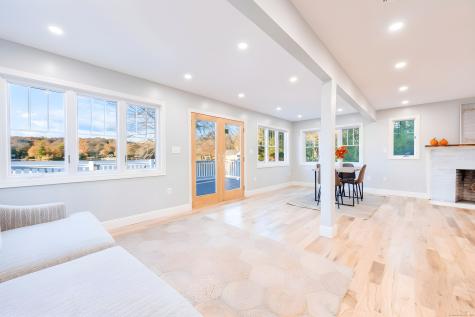 12 Armitage Court Ashford CT 06278