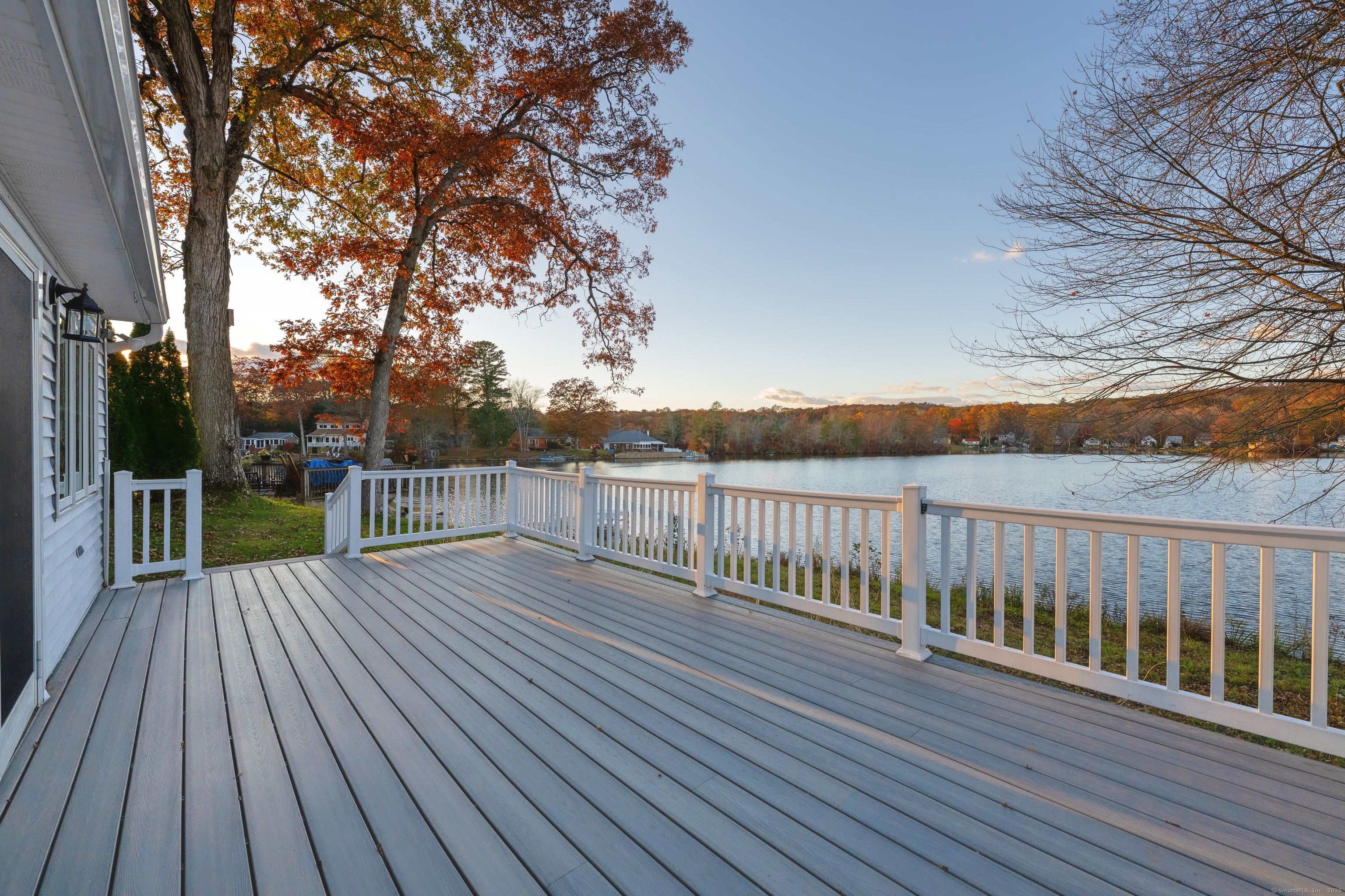 12 Armitage Court Ashford CT 06278