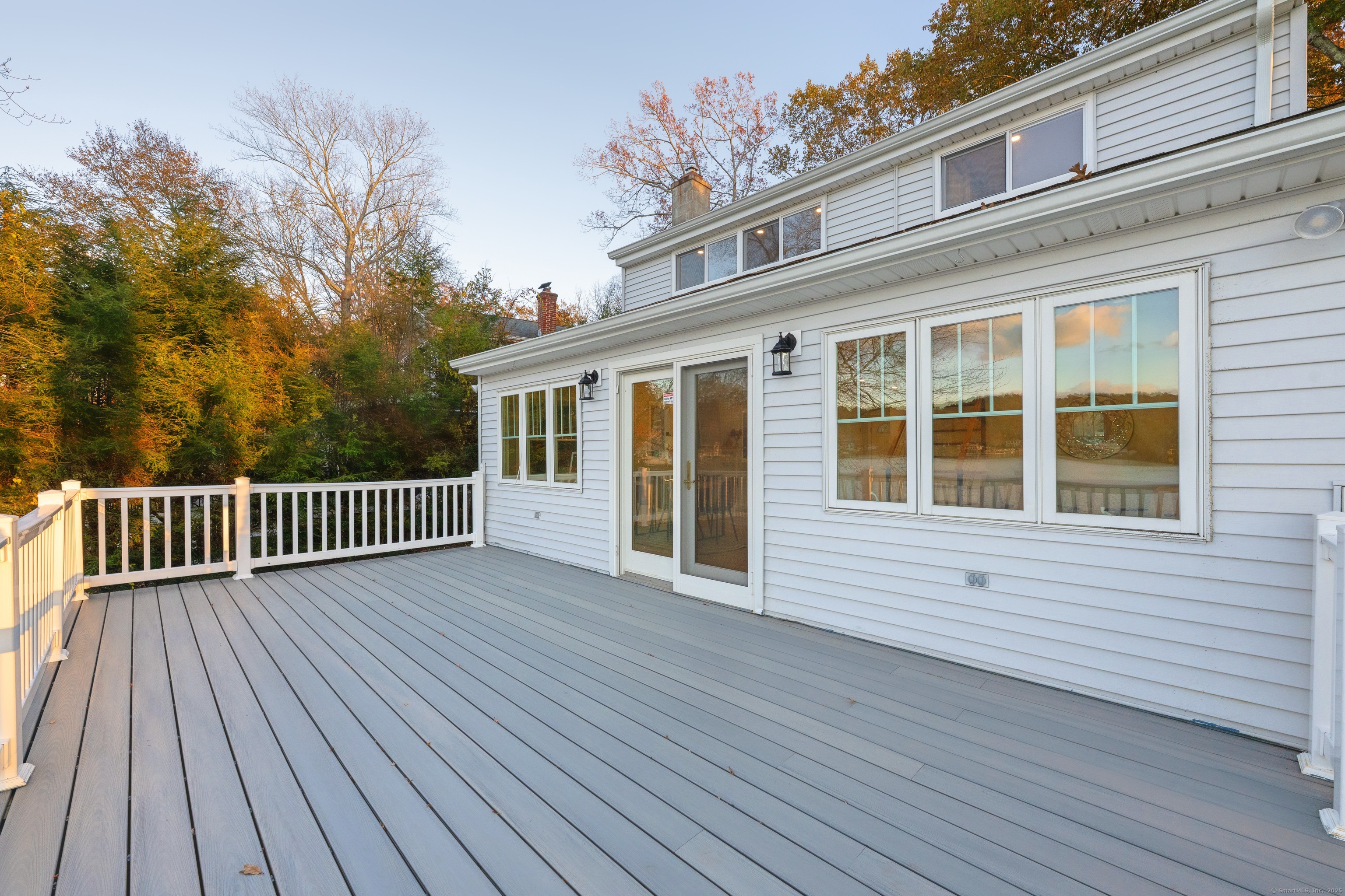 12 Armitage Court Ashford CT 06278