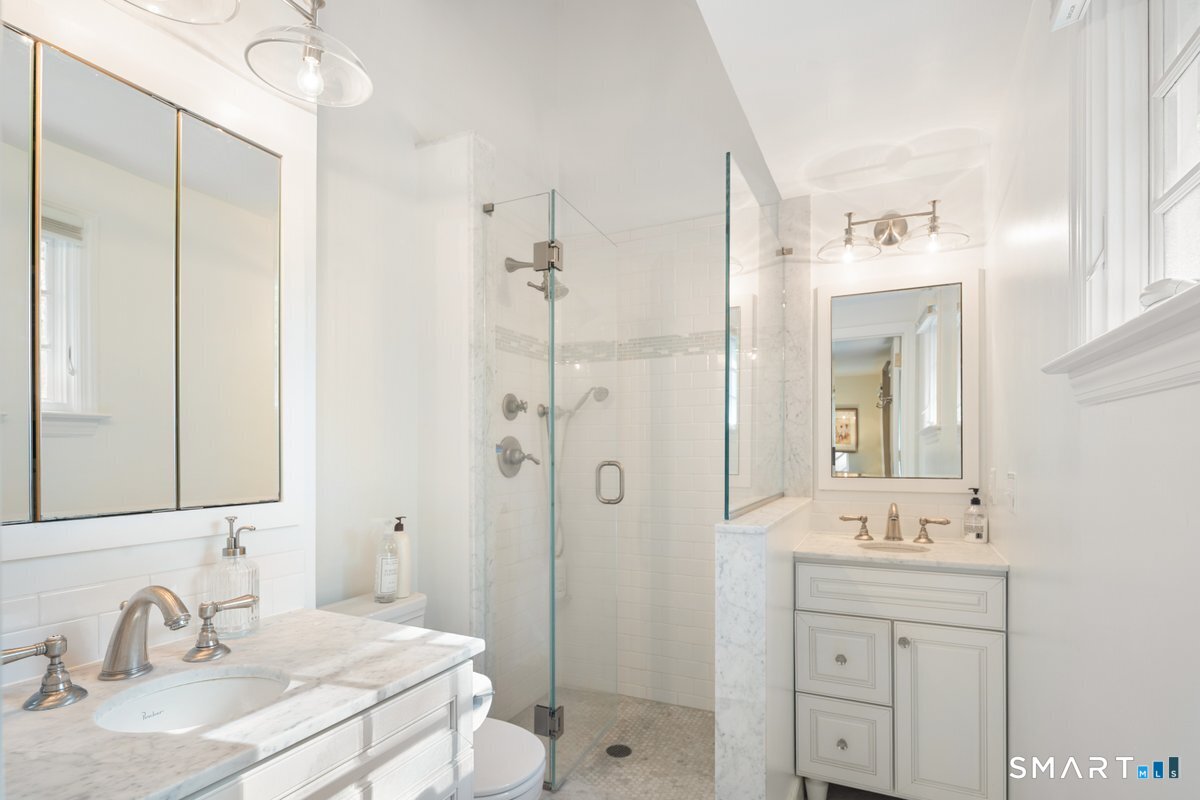 8 Spicewood Lane Wilton CT 06897