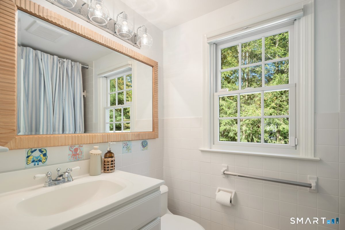 8 Spicewood Lane Wilton CT 06897