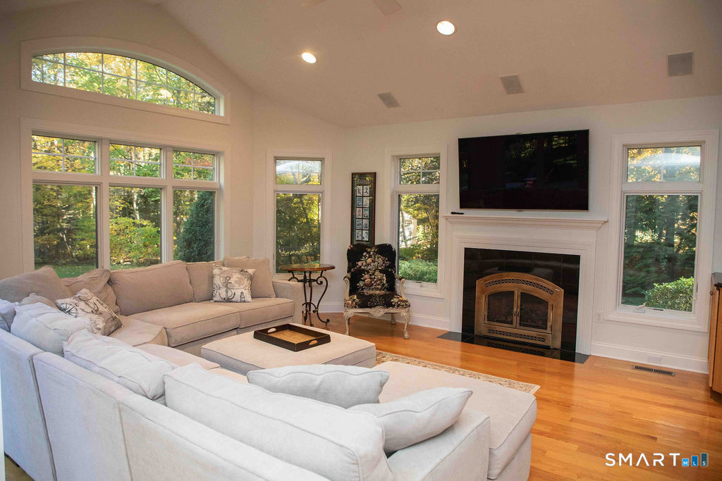 87 Fieldstone Run Farmington CT 06032