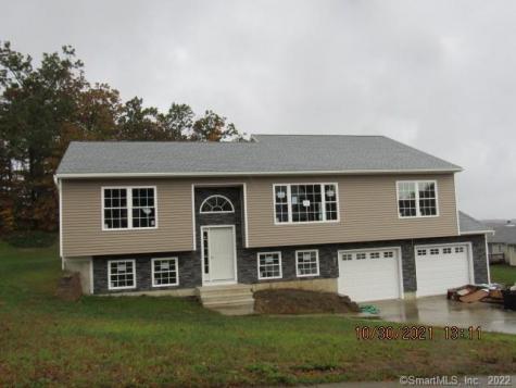 7 Rollingwood Drive Naugatuck CT 06770