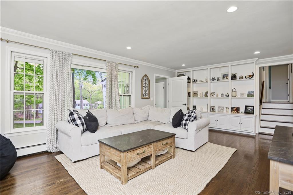 14 Summit Lane Ridgefield CT 06877