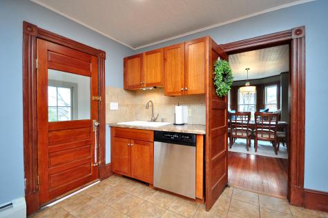 1002 Poquonock Avenue Windsor CT 06095