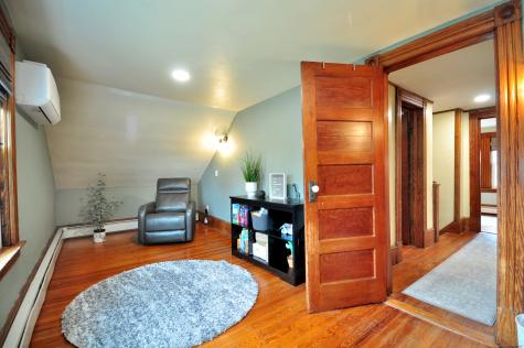 1002 Poquonock Avenue Windsor CT 06095
