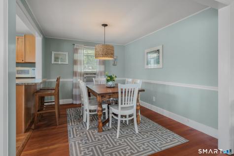 8 Biscayne Boulevard Old Lyme CT 06371