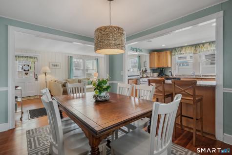 8 Biscayne Boulevard Old Lyme CT 06371