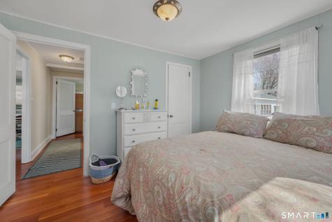 8 Biscayne Boulevard Old Lyme CT 06371