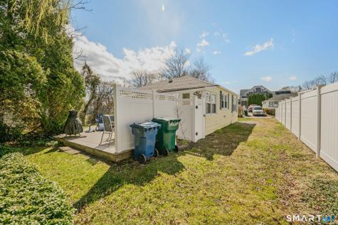 8 Biscayne Boulevard Old Lyme CT 06371