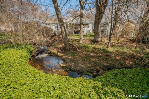 8 Biscayne Boulevard Old Lyme CT 06371