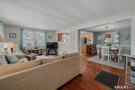 8 Biscayne Boulevard Old Lyme CT 06371