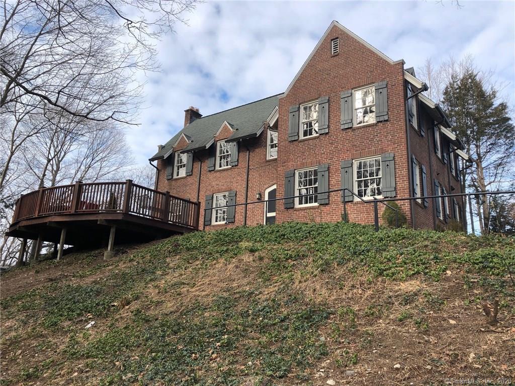 824 Orange Center Road Orange CT 06477