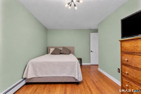 25 Karen Drive Portland CT 06480