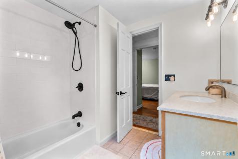 25 Karen Drive Portland CT 06480