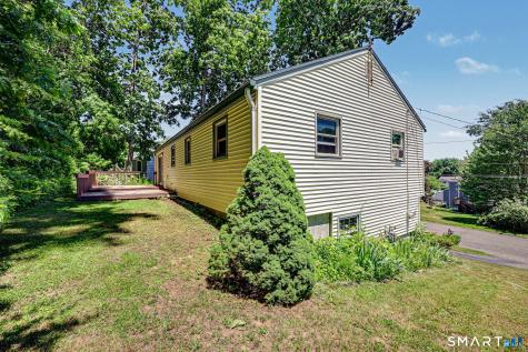 17 Fowler Terrace Milford CT 06460