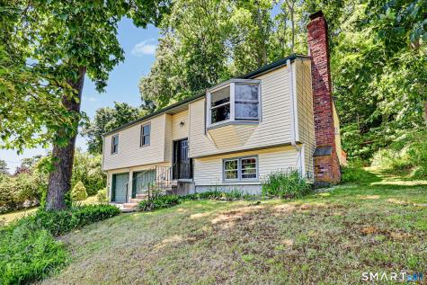 17 Fowler Terrace Milford CT 06460