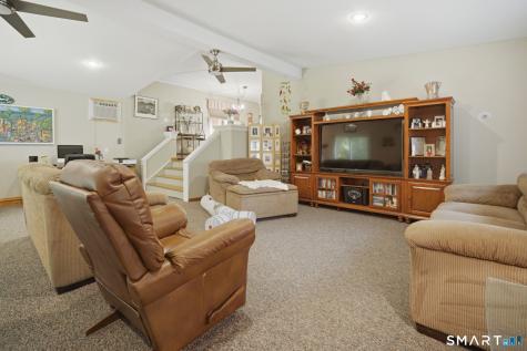 25 Oneil Road Oxford CT 06478