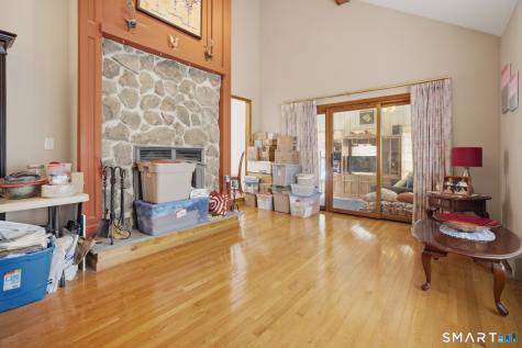 25 Oneil Road Oxford CT 06478