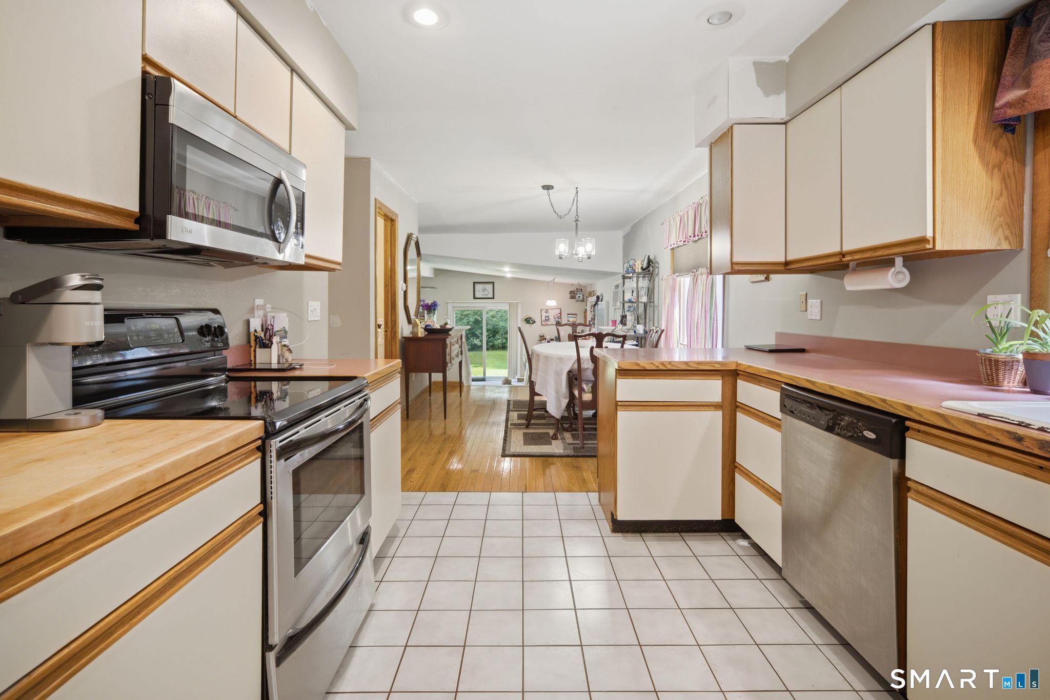 25 Oneil Road Oxford CT 06478