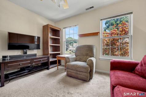 52 Oak Ridge Lane Milford CT 06461