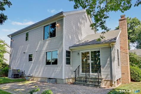 52 Oak Ridge Lane Milford CT 06461