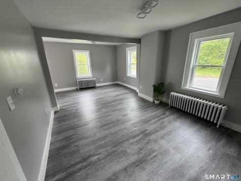 10 Center Street Windsor Locks CT 06096