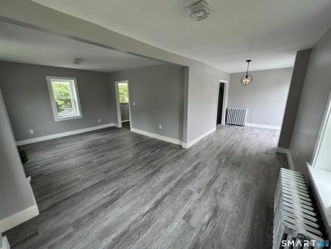 10 Center Street Windsor Locks CT 06096