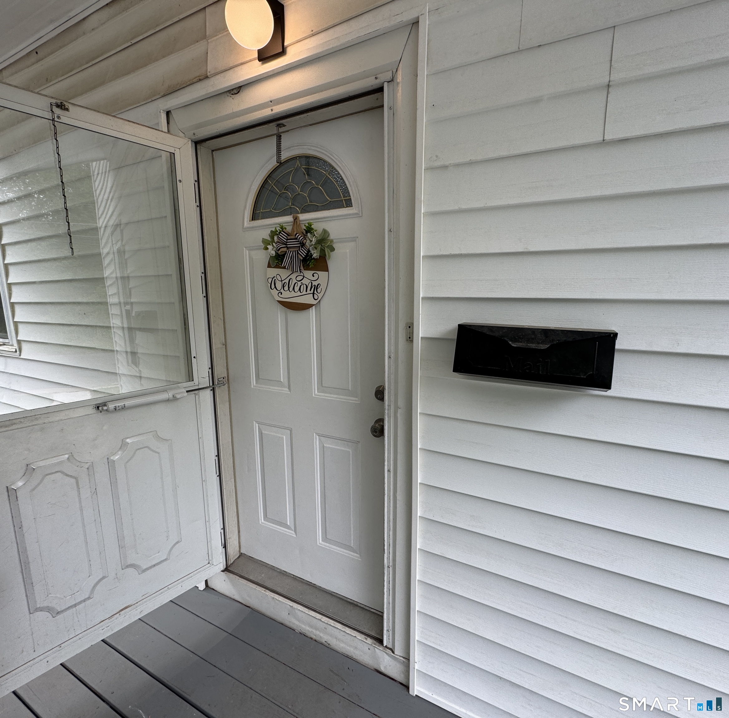 10 Center Street Windsor Locks CT 06096