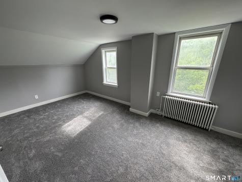 10 Center Street Windsor Locks CT 06096