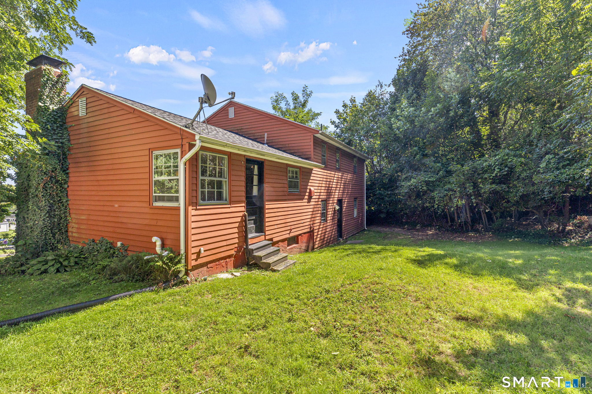 557 South Main Street West Hartford CT 06110