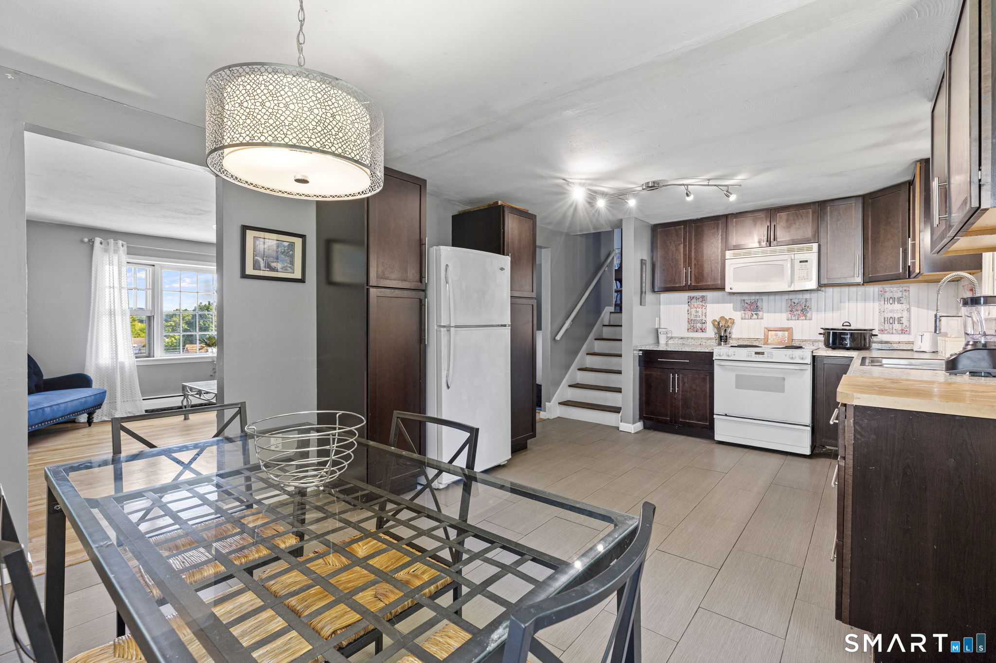 557 South Main Street West Hartford CT 06110