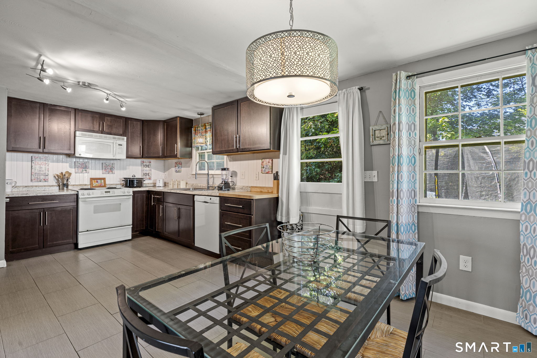 557 South Main Street West Hartford CT 06110