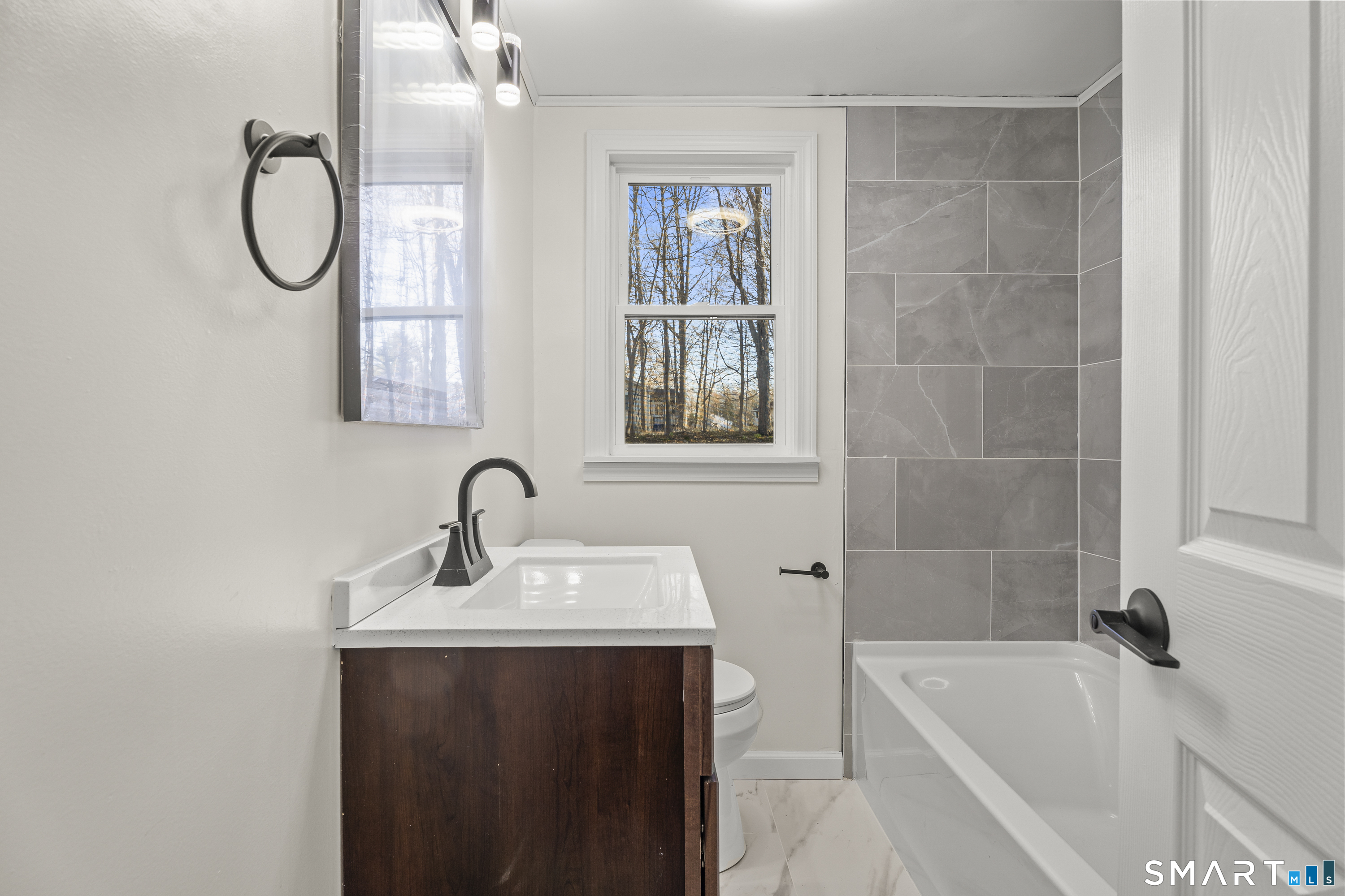 2 Burr Hill Terrace North Branford CT 06471