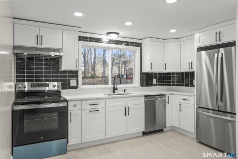 2 Burr Hill Terrace North Branford CT 06471
