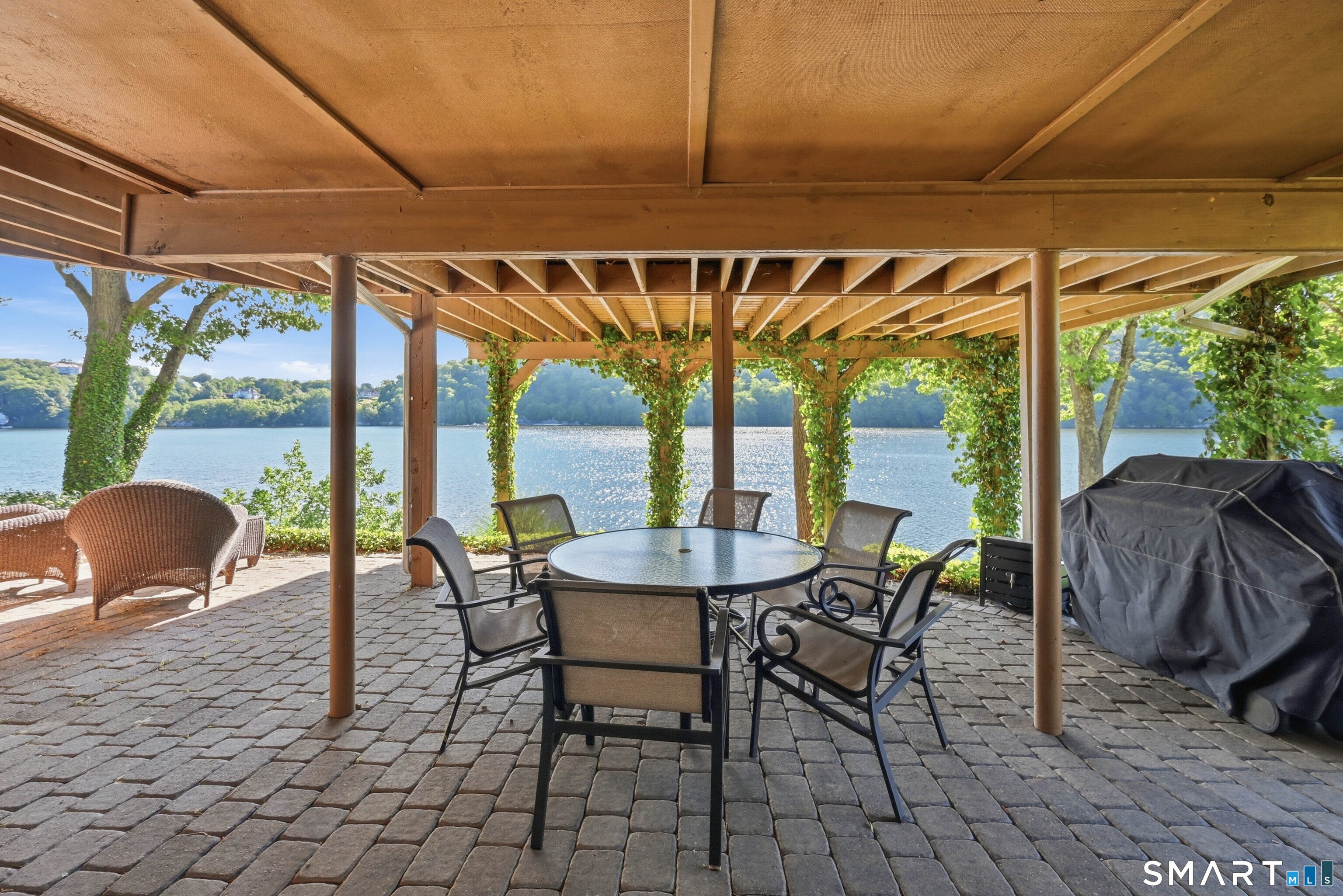 30 Waterview Drive Danbury CT 06811
